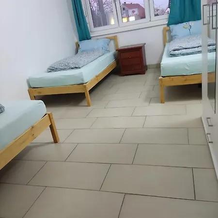 アパート Graz Ferienwohnung *