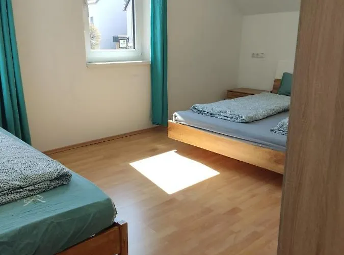 Graz Ferienwohnung * غراتس